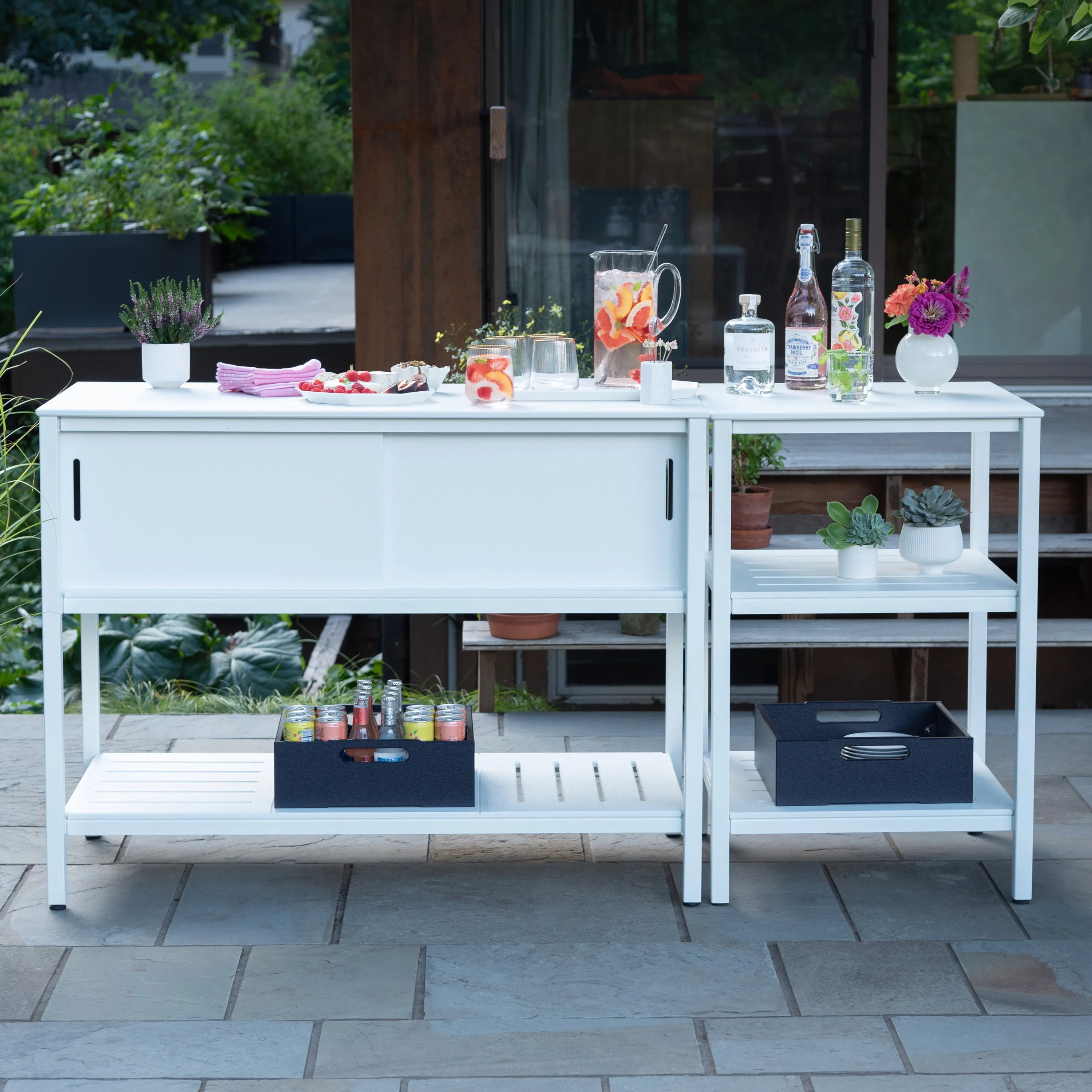 A La Carte Half Cabinet