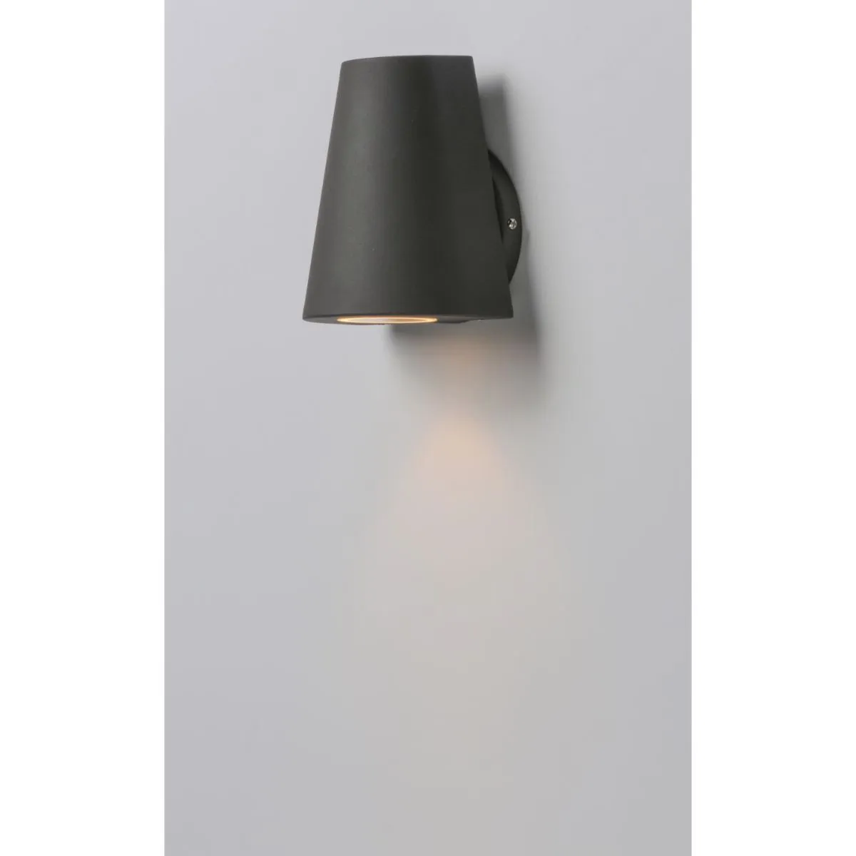 Mini 6 In. Outdoor Wall Sconce 450 Lumens Bronze