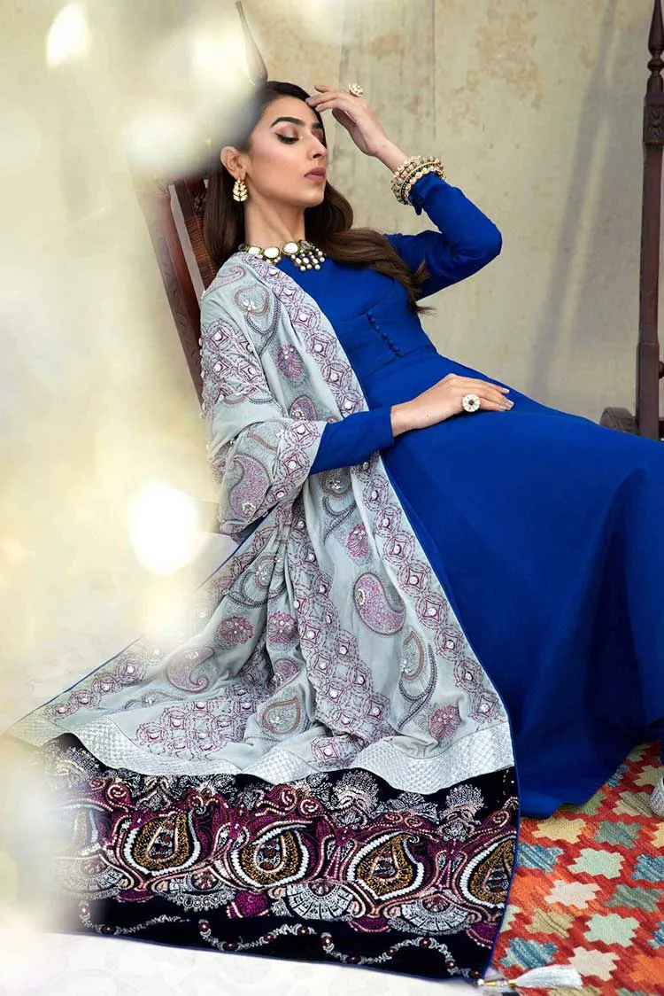 Vitalia - 04 Klara Luxury Shawl Collection